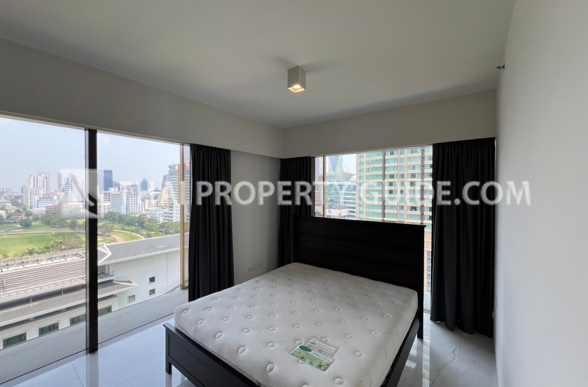 Condominium in Ploenchit : Hansar Rajdamri 